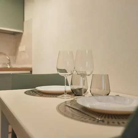 Bulagaio - Cozy Beams Near Old Town Apartment *